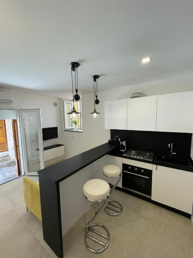 Apartamento La Nicchia Cefalú Exterior foto